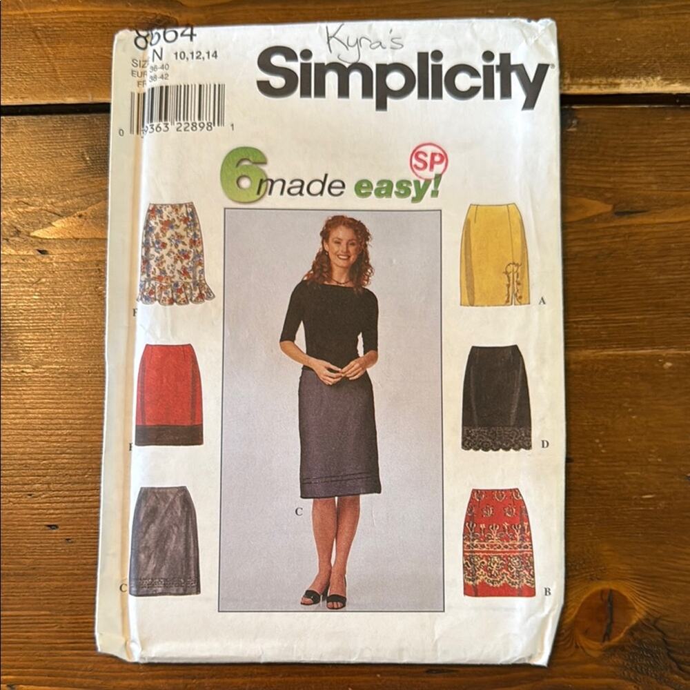 Simplicity Red Pleated Pencil Skirt Knee-Length Work Sewing Pattern 8664
